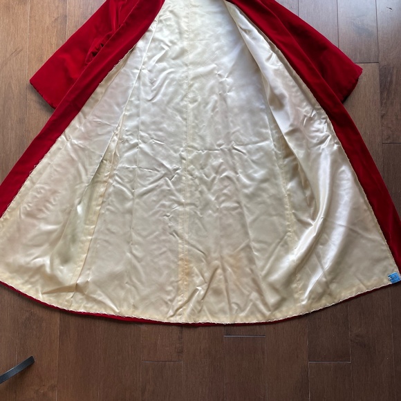 Vintage Opera Coat Cloak Red Velvet - Picture 3 of 12